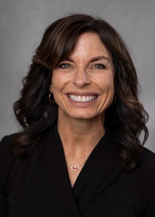 Leslie Janaros